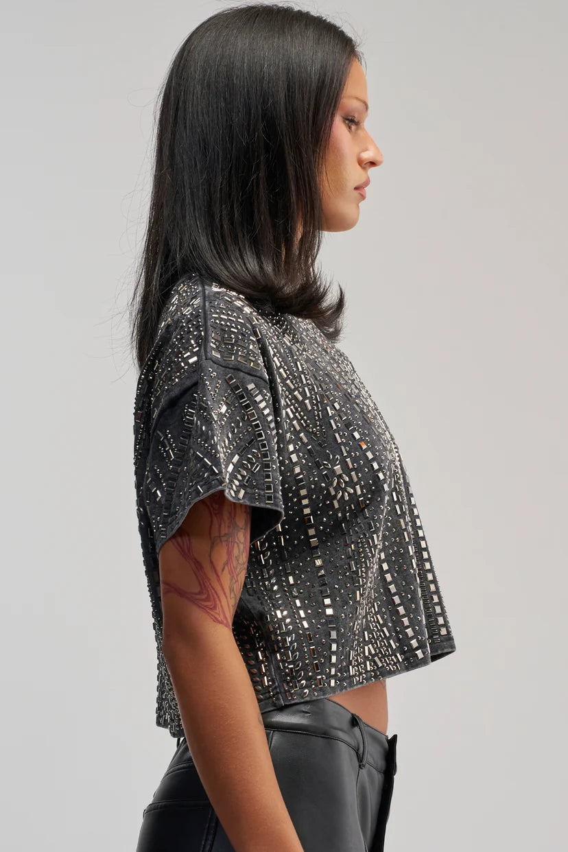 EMBELLISHED TOP